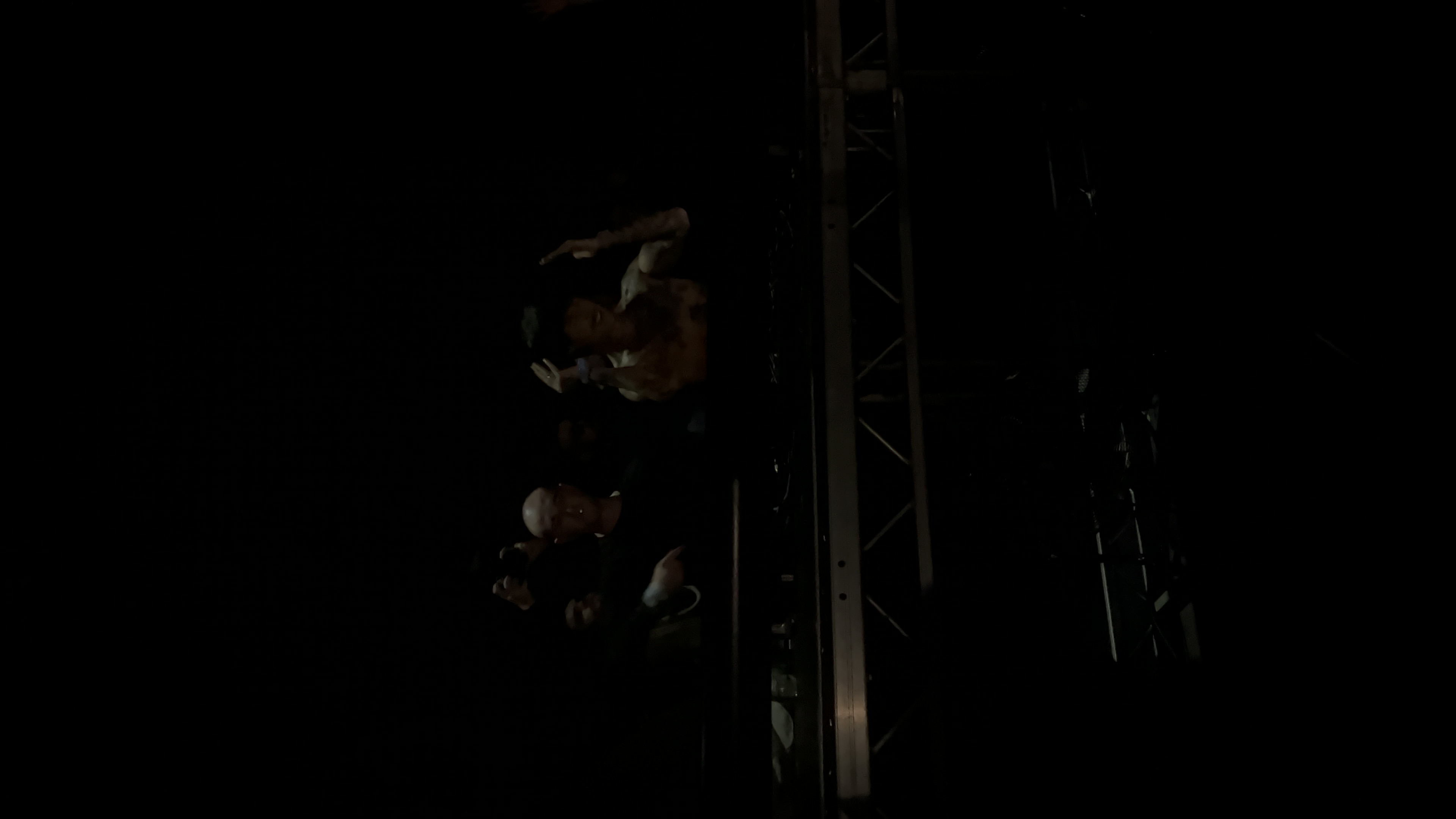 blk. Live 3