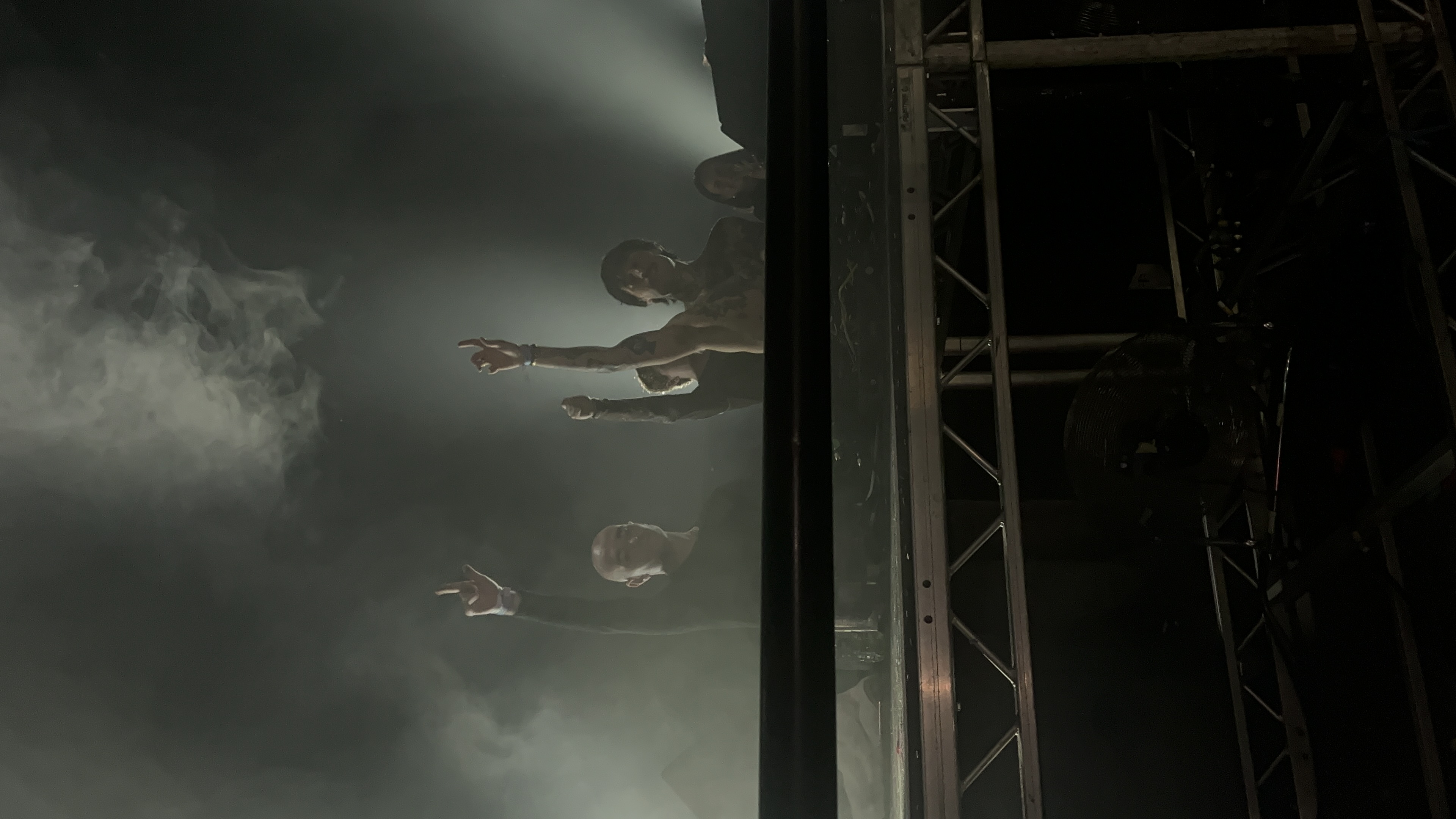 blk. Live 8